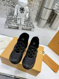 Picture of Louis Vuitton Shoes _SKULVsz35-41JY010212253